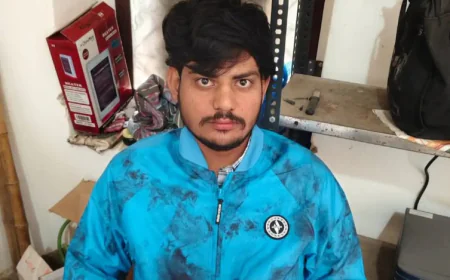 जोबनेर का 20 हजार रुपये का इनामी बदमाश जितेंद्र मीणा सीकर में गिरफ्तार: हत्या के मामले में फरार था आरोपी, हरियाणा से लौटकर जयपुर जा रहा था