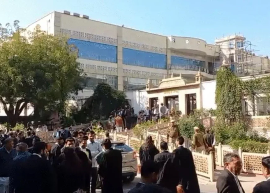 जयपुर में राजस्थान हाईकोर्ट को बम से उड़ाने की धमकी: परिसर खाली, सुनवाई स्थगित, सुरक्षा एजेंसियां अलर्ट पर