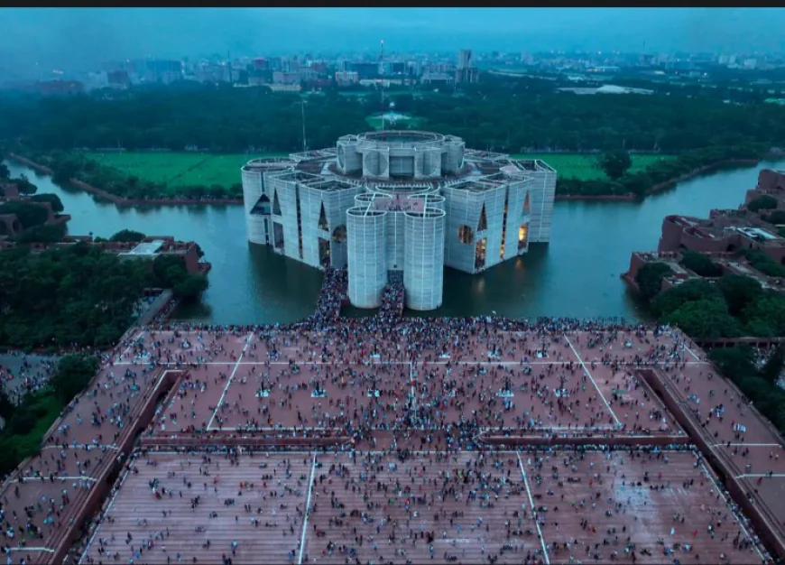 बांग्लादेश में आम चुनाव की तारीख घोषित: 12 फरवरी 2026 को मतदान, शेख हसीना की अवामी लीग पर पूरी तरह प्रतिबंध