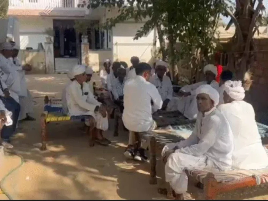 राजस्थान के जालोर में महिलाओं पर स्मार्टफोन बैन का विवाद: पंचायत ने शुरू में लगाई रोक, विरोध के बाद वापस लिया फैसला