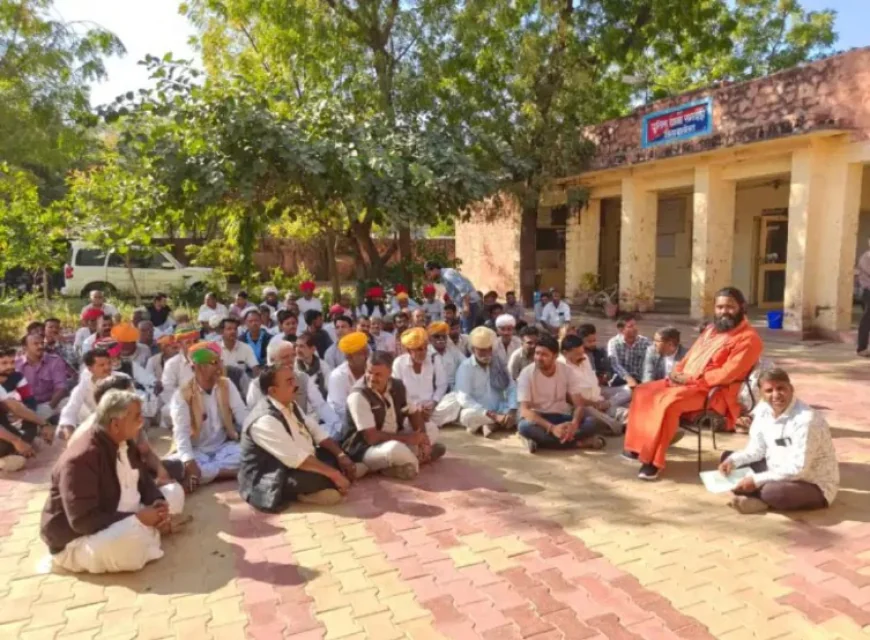 बालोतरा: नागाजी मंदिर से दानपेटी चोरी, श्रद्धालुओं का गुस्सा फूटा, समदड़ी थाने का घेराव