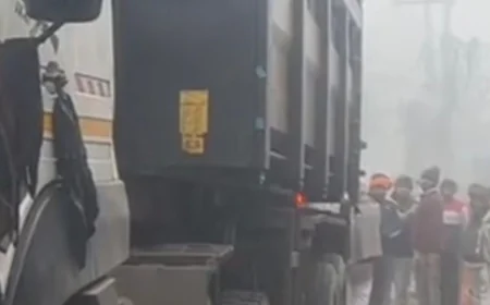 भरतपुर में दिल दहला देने वाली सड़क दुर्घटना: ट्रेलर ने महिला को कुचला, शरीर के टुकड़े सड़क पर बिखरे; ग्रामीणों ने 6 घंटे तक मेगा हाइवे जाम किया