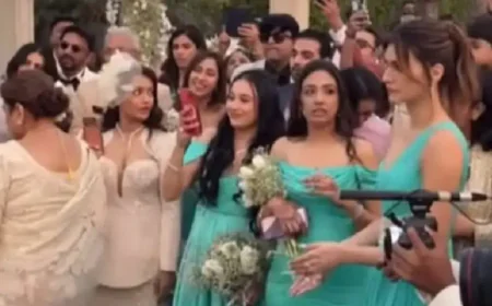 कृति सेनन की बहन नूपुर सेनन ने सिंगर स्टेबिन बेन से रचाई शादी: क्रिश्चियन रीति से 'आई डू' के बाद आज हिंदू फेरे, बी प्राक-सागर भाटिया ने दी धमाकेदार परफॉर्मेंस