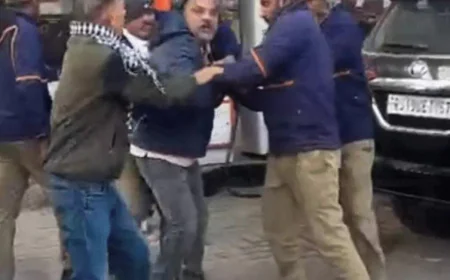 जोधपुर में पेट्रोल पंप पर शिक्षा विभाग अधिकारी से मारपीट: कर्मचारियों ने घेरकर गर्दन पकड़ी, मोबाइल छीना; CNG भरवाने के विवाद में हुई बदसलूकी