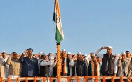 जयपुर में 3-साल के नोमान ने दिखाई भारतीय आर्मी की ताकत: 77वें गणतंत्र दिवस पर उत्साह और राजनीतिक बयानबाजी