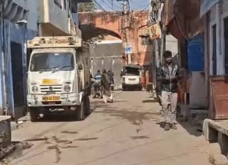 जयपुर के चौमूं में पथराव मामले की विस्तृत रिपोर्ट: बुलडोजर एक्शन की तैयारी, 19 गिरफ्तारियां और घरों पर नोटिस
