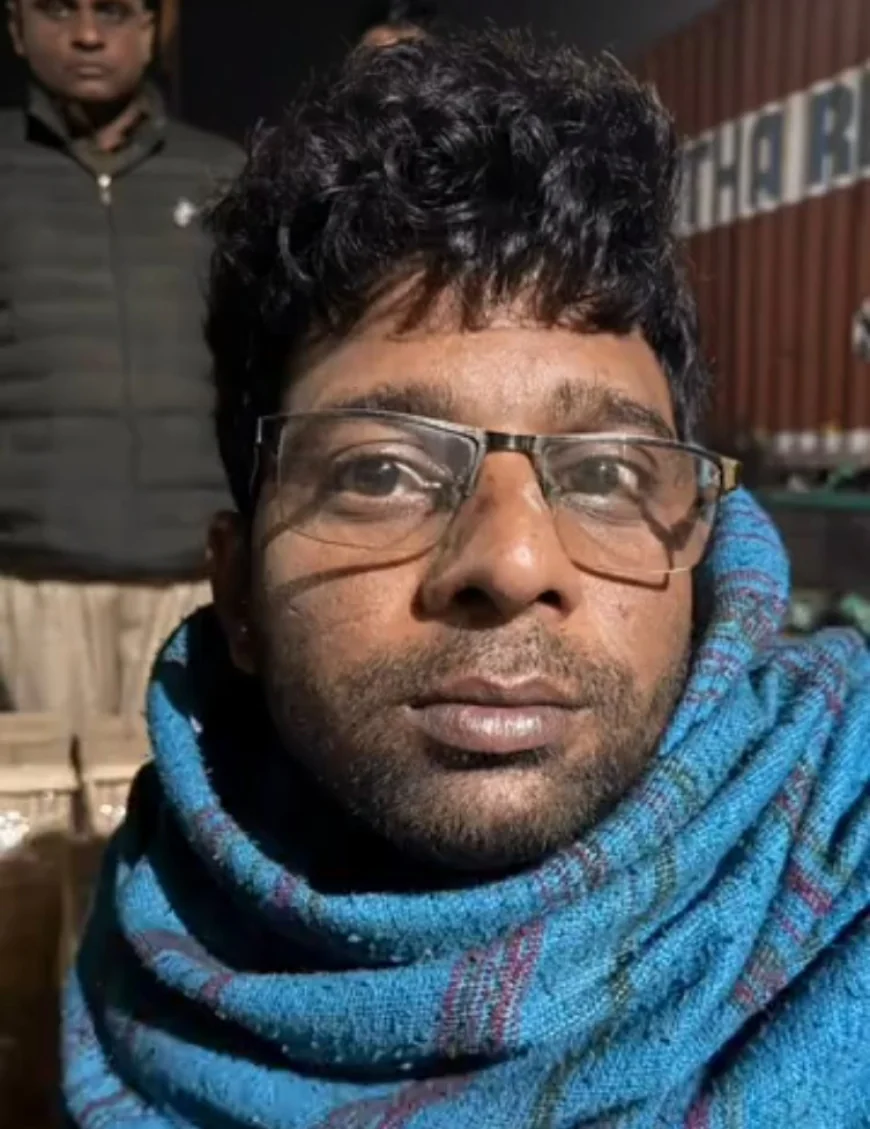 डूंगरपुर में रतनपुर बॉर्डर पर बड़ी कार्रवाई: इलेक्ट्रिक सामान की आड़ में गुजरात ले जाई जा रही 8 लाख की अवैध शराब जब्त, दो तस्कर गिरफ्तार