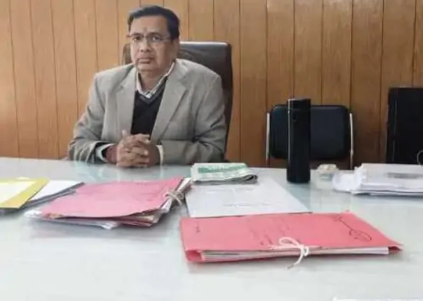 झालावाड़ PHED अधीक्षण अभियंता विष्णुचंद गोयल रिश्वत में आईफोन लेते रंगे हाथों गिरफ्तार