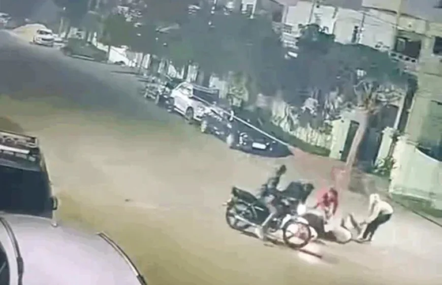 भीलवाड़ा में किराना व्यापारी पर बेखौफ बदमाशों की लूट: स्कूटी और 4 लाख रुपये छीनकर 40 सेकंड में फरार, 4 महीने पहले भाई से भी छीने थे 10 लाख