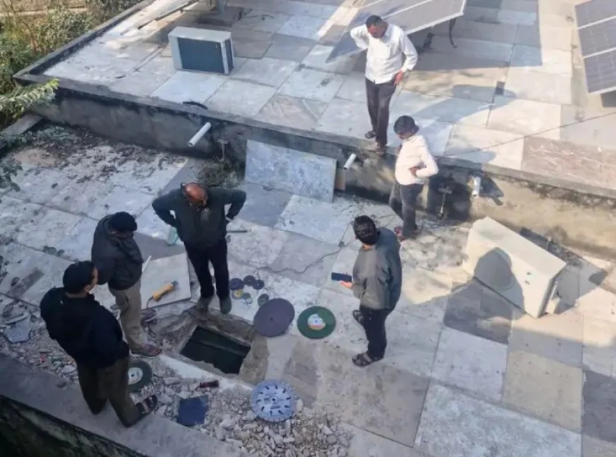 अजमेर के सावर में बैंक ऑफ बड़ौदा की छत तोड़कर लॉकर रूम में सेंधमारी: बड़ी गैंग का शक, कटर-मशीनरी छोड़कर फरार हुए चोर