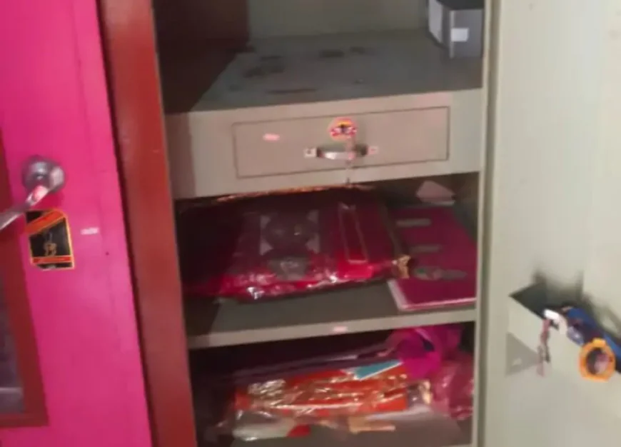 बाड़मेर के सुहाणी गांव में मकान-मालिक को कमरे में बंद कर चुराए 50 लाख के आभूषण और नकदी: कुंडी तोड़कर निकले बाहर, MOB, FSL और डॉग स्क्वायड ने जुटाए सबूत