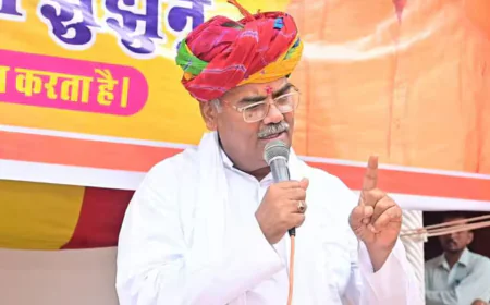 बारां में मंत्री मदन दिलावर की बड़ी घोषणा: गाय चराओ और पाओ 10,000 रुपए महीना, जानें किसे मिलेगा लाभ।