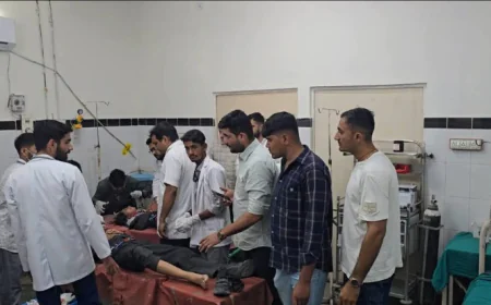 बाड़मेर के उत्तरलाई के पास निजी स्कूल का टेम्पो पलटा, एक दर्जन बच्चे घायल; दो की हालत गंभीर