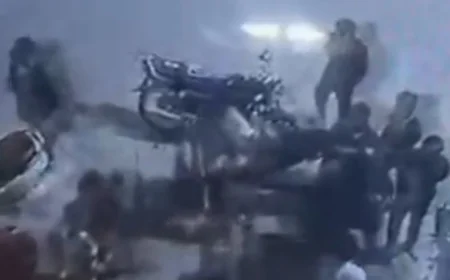 आबू रोड के मानपुर में सड़क विवाद ने लिया हिंसक रूप: टेंपो ड्राइवर और साथियों ने बाइक सवार दुकानदार को जमकर पीटा, युवक गंभीर रूप से घायल, पालनपुर रेफर