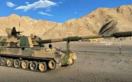 पाक सीमा के नजदीक रेगिस्तान में सेना की ताकत का प्रदर्शन, जैसलमेर में गूंजा ‘बैटल एक्स’ युद्धाभ्यास...