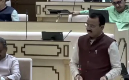 राजस्थान विधानसभा में रोडवेज बसों को लेकर तीखी बहस, कांग्रेस विधायक बोले- "इसे बंद कर दीजिए", मंत्री ने पलटवार में कहा- "भट्ठा तो कांग्रेस ने ही बैठाया था"