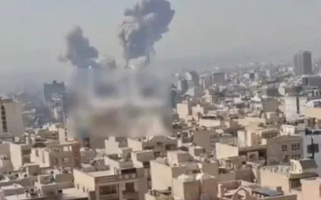 इजराइल ने ईरान पर बड़ा हमला किया: तेहरान समेत कई शहरों में धमाके, सुप्रीम लीडर खामेनेई को सुरक्षित स्थान पर शिफ्ट किया गया