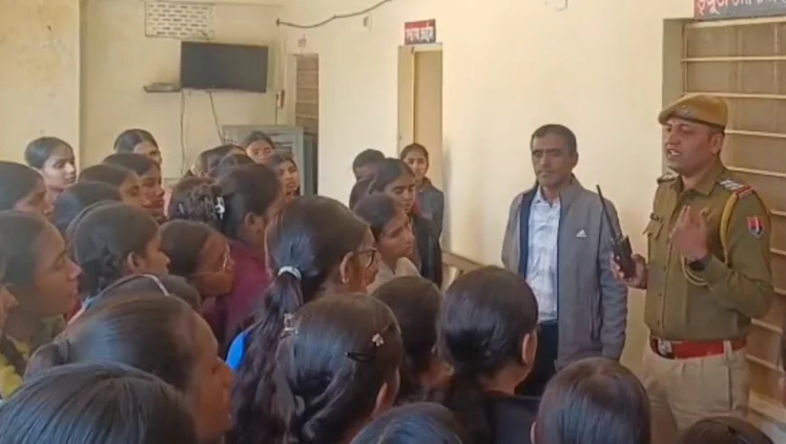खाकी से दोस्ती: राष्ट्रीय युवा दिवस पर छात्राओं ने जाना पुलिस का काम, समदड़ी थाने में सीखी सुरक्षा और कानून की बारीकियां