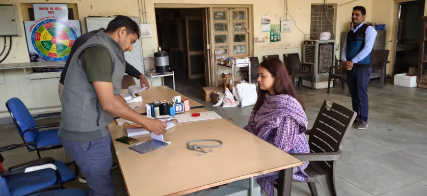 जिला कलेक्टर टीना डाबी ने बाड़मेर के राजकीय बहुउद्देशीय पशु चिकित्सालय का किया निरीक्षण, सुविधाओं को मजबूत बनाने के दिए निर्देश