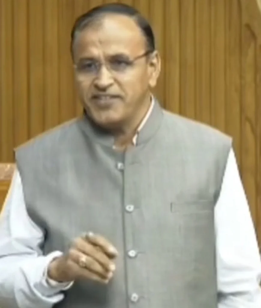 बाड़मेर-जैसलमेर में 5 सालों में 26.44% बच्चों ने छोड़ी पढ़ाई: सांसद उम्मेदाराम बेनीवाल ने लोकसभा में सरकार पर साधा निशाना, बोले- सिस्टम ही बच्चों को छोड़ने पर मजबूर कर रहा है