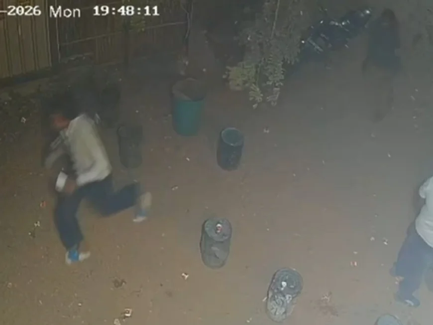 जयपुर में सरेआम गुंडागर्दी: कार सवार बदमाशों ने युवक को दौड़ा-दौड़ा कर मारी गोली, सीसीटीवी में कैद हुई खौफनाक वारदात