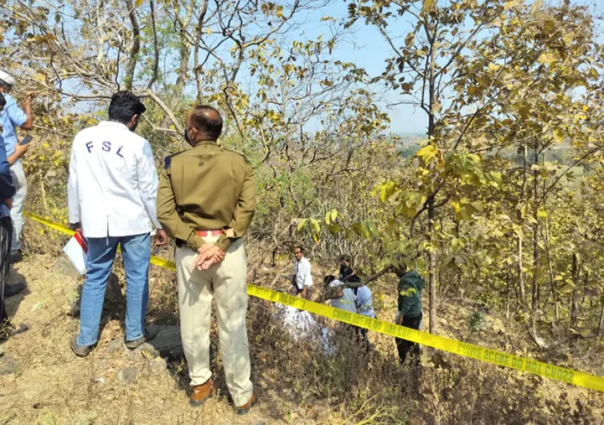 भाभी से अवैध संबंध: देवर ने प्रेमी युवक की क्रूर हत्या की, शव खाई में फेंका – दो दिन बाद सरेंडर कर कबूलनामा दिया