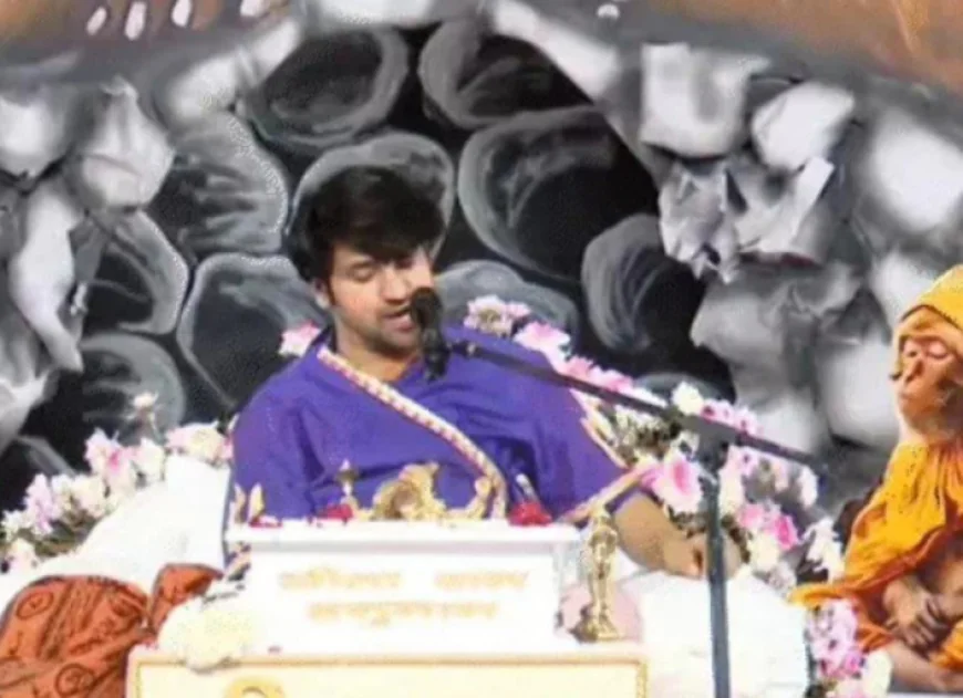 सोशल मीडिया पर बढ़ती दूरी को लेकर कथावाचक धीरेंद्र शास्त्री की चेतावनी, बोले — मर्यादा और संयम ही बचाएंगे रिश्ते