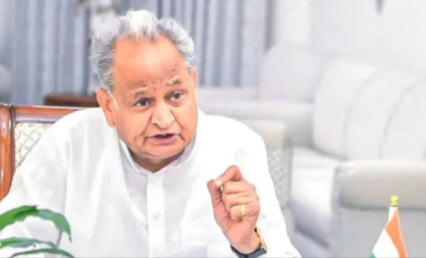 पूर्व मुख्यमंत्री अशोक गहलोत ने प्रधानमंत्री को पत्र लिखा: राजस्थान की जनकल्याणकारी योजनाओं और प्रोजेक्ट्स को बंद करने पर जताई गहरी चिंता