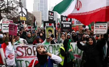 ईरान के तेल भंडार को तबाह कर रहा इजराइल: 30 फ्यूल टैंकों और तेल डिपो पर हमले, ट्रम्प ने कहा - ईरान अब लड़ने लायक नहीं बचेगा