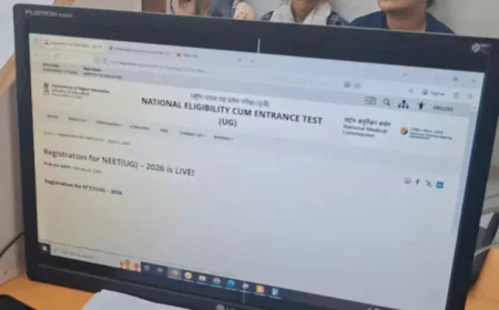 NEET UG 2026: फॉर्म भरने में भारी परेशानी, सर्वर डाउन से छात्र परेशान; आज है अंतिम तिथि, मांग बढ़ी लास्ट डेट एक्सटेंड करने की – "एक साल की मेहनत बर्बाद न होने दें"