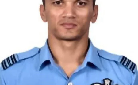 स्क्वाड्रन लीडर अनुज वशिष्ठ: शादी की तैयारियों के बीच असम में सुखोई-30 क्रैश में शहीद, परिवार में मातम