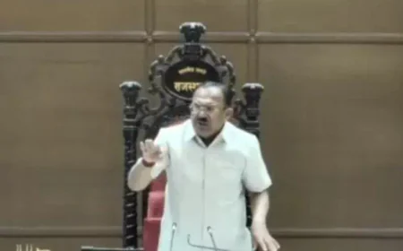 राजस्थान विधानसभा में गैस सिलेंडर कीमत बढ़ोतरी पर तीखा हंगामा: कांग्रेस ने सरकार के जवाब न देने पर किया वॉकआउट, मंत्री-नेता प्रतिपक्ष में हुई जोरदार नोकझोंक