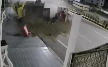 अजमेर में भीषण सड़क हादसा: मिनी ट्रक की रॉन्ग साइड ड्राइविंग से ट्रैक्टर ड्राइवर की मौके पर मौत, ट्रक चालक फरार