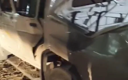 बालोतरा: दुदवा गांव के निकट पिकअप वाहन खाई में पलटा, तीन लोग गंभीर रूप से घायल