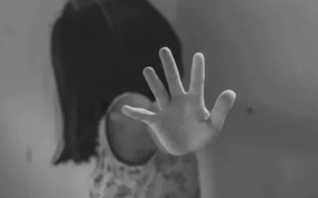 सीकर में दर्दनाक मामला: माता-पिता खेत पर गए, 19 वर्षीय युवती ने घर में लगाया फंदा; परिवार का आरोप- रेप के बाद वीडियो वायरल करने से परेशान होकर की आत्महत्या, युवक और उसके पिता के खिलाफ केस दर्ज