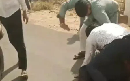 बीकानेर में हिस्ट्रीशीटर को ग्रामीणों ने घेरकर पीटा: धमकाने आया था, महिला ने छाती पर पैर रखा, युवकों ने बाल पकड़कर घसीटा