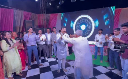 IPS KK Bishnoi Wedding: हल्दी में मस्ती, ‘पापा कहते हैं’ गाने पर पिता-बेटे की जोड़ी ने लूटी महफिल