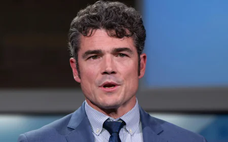 US‑Israel‑Iran War: ट्रंप को किसने उकसाया, क्या बताया और क्यों कहा गया ‘ईज़ी ऑपरेशन’ — पूर्व अधिकारी ने खोले डार्क सीक्रेट