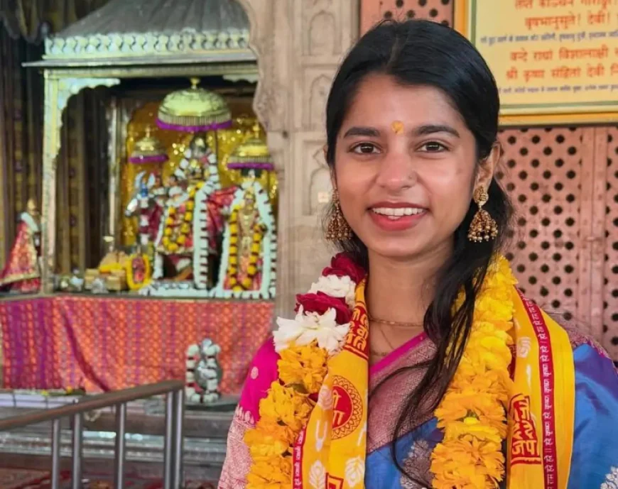 जयपुर के गोविंददेवजी मंदिर में भावुक हुईं विधायक मैथिली ठाकुर: भजन गाते-गाते छलक पड़े आंसू, बोलीं- "पता नहीं मुझे क्या हो रहा है, मन का बोझ हल्का हो गया"