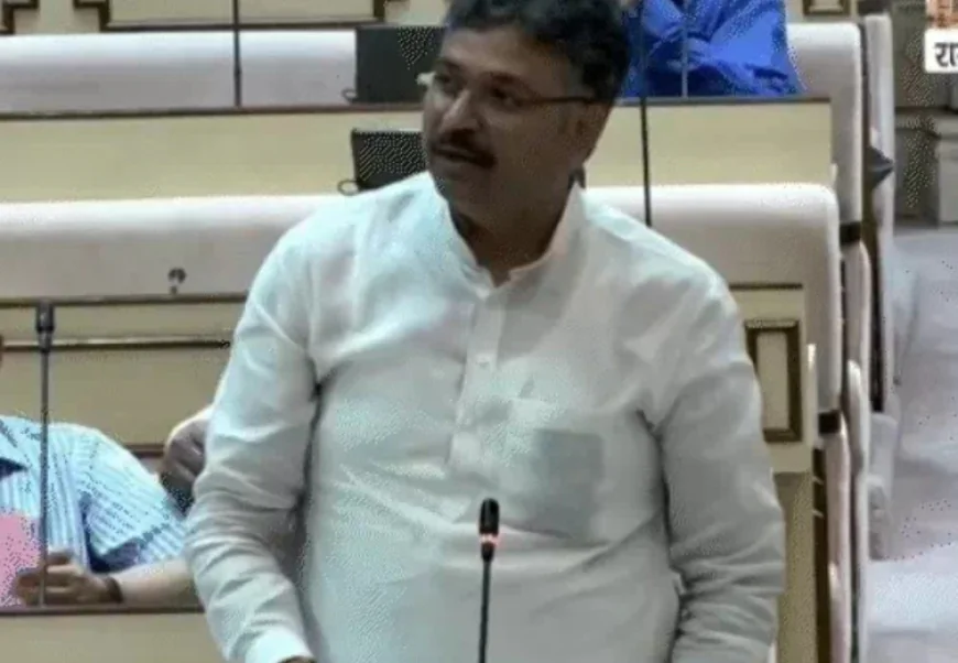 राजस्थान विधानसभा में तीखी नोकझोंक: शिक्षा मंत्री मदन दिलावर ने कहा- डोटासरा ने 'भांग' खाकर अंग्रेजी मीडियम स्कूल खोले; जूली ने पलटवार किया, साथ ही कोच भर्ती और मनरेगा भुगतान पर भी चर्चा