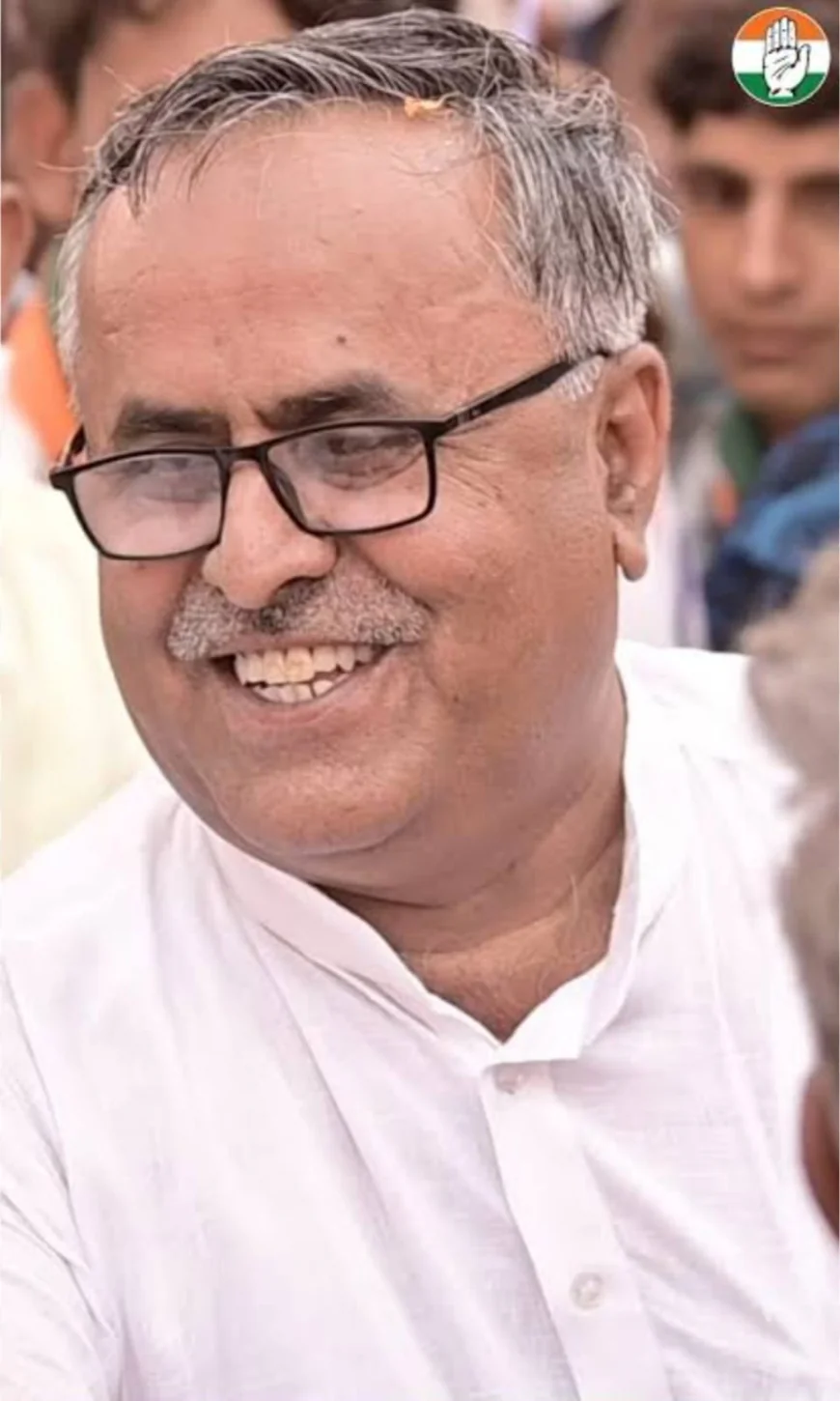 बाड़मेर कांग्रेस नेता फतेह खान का सनसनीखेज बयान: "कहीं अमेरिका का राष्ट्रपति मोदी जी को उठाकर न ले जाए, भारत पर कब्जा हो जाएगा"