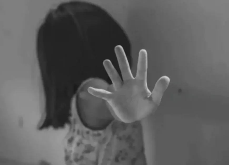 सीकर में दर्दनाक मामला: माता-पिता खेत पर गए, 19 वर्षीय युवती ने घर में लगाया फंदा; परिवार का आरोप- रेप के बाद वीडियो वायरल करने से परेशान होकर की आत्महत्या, युवक और उसके पिता के खिलाफ केस दर्ज