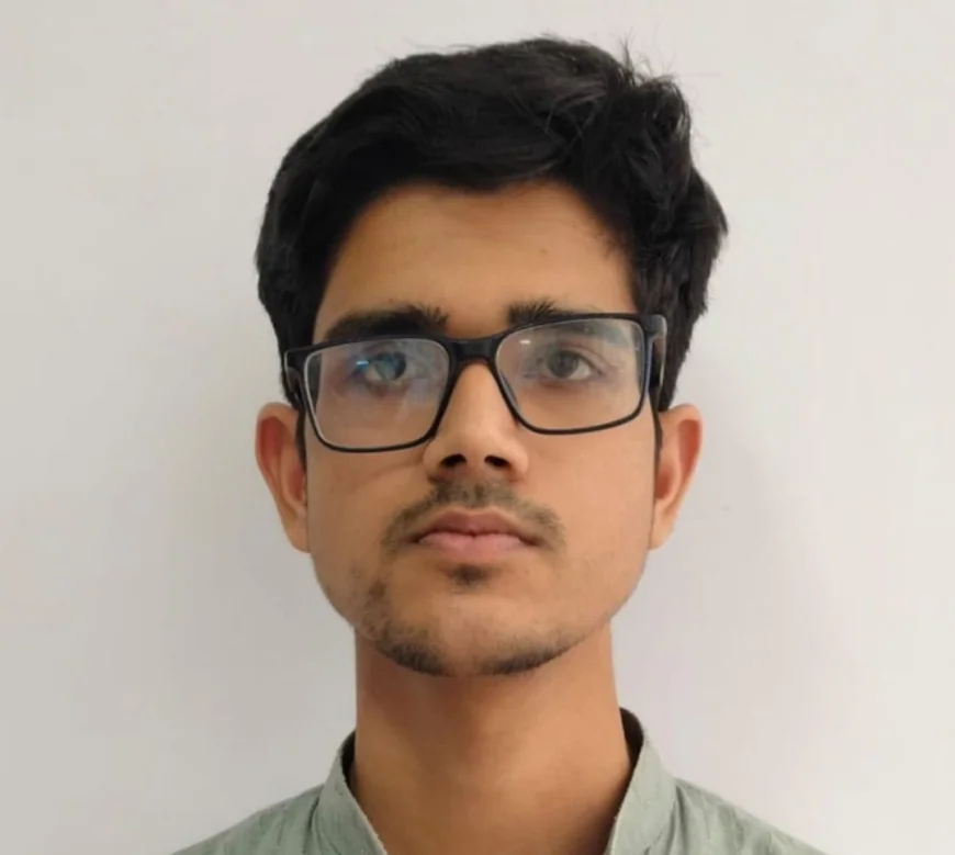 उत्तर प्रदेश ATS की बड़ी सफलता: ISIS ऑनलाइन मॉड्यूल से जुड़े BDS छात्र हारिश अली को मुरादाबाद से गिरफ्तार, सोशल मीडिया पर जिहादी विचारधारा फैला रहा था, पाकिस्तानी हैंडलर्स से संपर्क