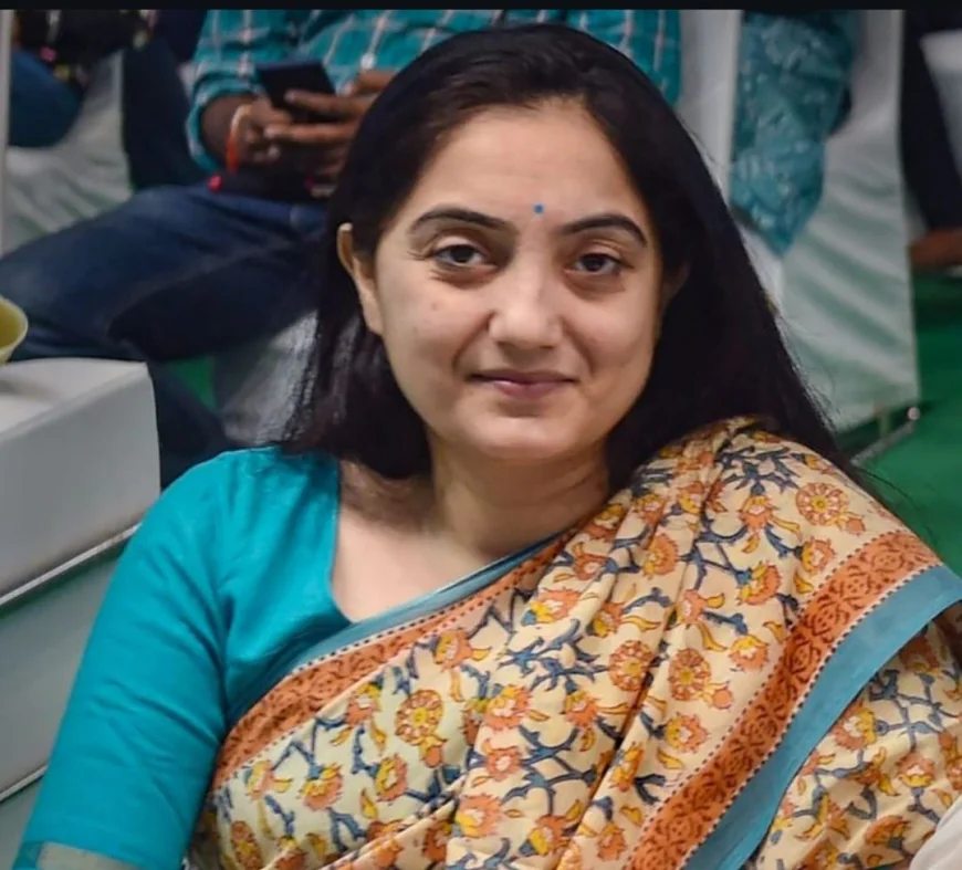 “अगर आज मैं जिंदा हूं तो PM मोदी और अमित शाह की वजह से”: 4 साल की कठिनाइयों के बाद नुपुर शर्मा का खुलासा, वीडियो वायरल – ‘कोई बहन इतना दर्द नहीं झेल सकती’