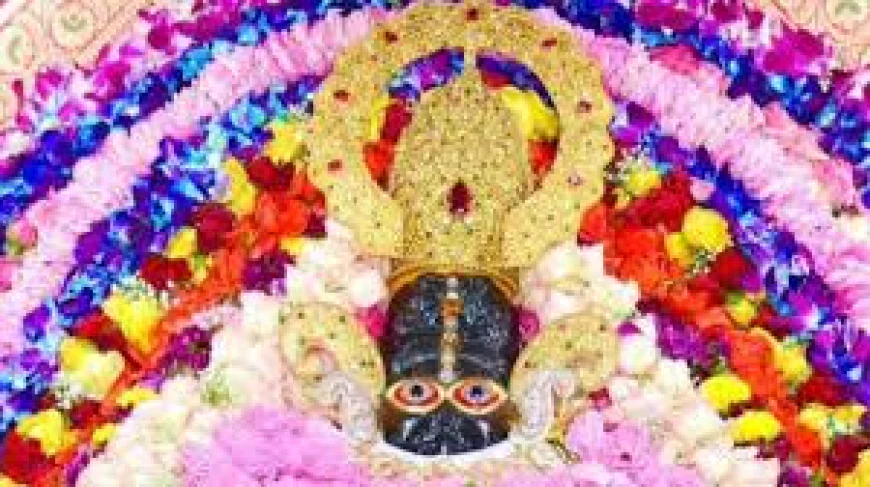 खाटूश्यामजी जाने वाले श्रद्धालु ध्यान दें! आज रात से 19 घंटे बंद रहेंगे बाबा श्याम के पट, दर्शन के लिए करना होगा इंतजार