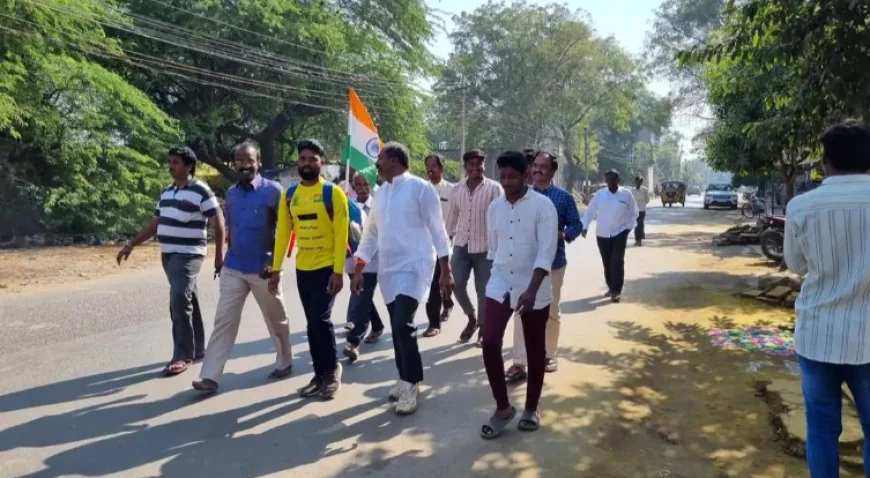 कमर की चोट ने क्रिकेटर बनने का सपना तोड़ा, लेकिन योग ने दिया नया जीवन: 20 हजार किमी पैदल यात्रा कर योग जागरूकता फैला रहे कृष्णा नायक, नक्सलियों ने किडनैप किया तो सच्चाई जानकर खाना खिलाया और पैसे दिए