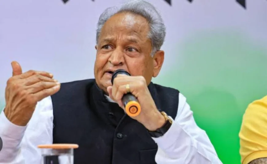 गहलोत का सरकार पर बड़ा हमला—'विश्वस्तरीय हेल्थ मॉडल को किया जा रहा बर्बाद'