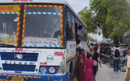 देवली में रोडवेज बस ने खड़ी थार जीप को जोरदार टक्कर मारी, VIDEO: 40 फीट तक घिसटती गई जीप, बस में 45 सवारियां थीं, गनीमत कि कोई घायल नहीं