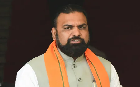 शपथ लेते ही एक्शन में CM सम्राट चौधरी, अधिकारियों को सख्त चेतावनी—“अब पुरानी व्यवस्था नहीं चलेगी”