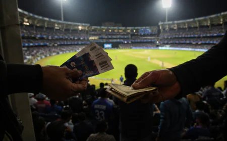 आईपीएल शुरू होते ही ऐसा क्या हुआ कि ब्लैक टिकटिंग को लेकर क्यों गरमा गया माहौल?